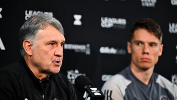 Inter Miami's head coach Tata Martino (L) and Inter Miami's Finnish midfielder Robert Taylor participate in a news conference following the Inter Miami CF training session, at DRV PNK Stadium in Fort Lauderdale, Florida, on July 24, 2023. Inter Miami CF will face Atlanta United in a Leagues Cup match on July 25, 2023. (Photo by CHANDAN KHANNA / AFP)